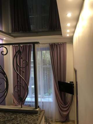 Апартаменты Romantik Eko Apartment Львов Апартаменты Делюкс-18